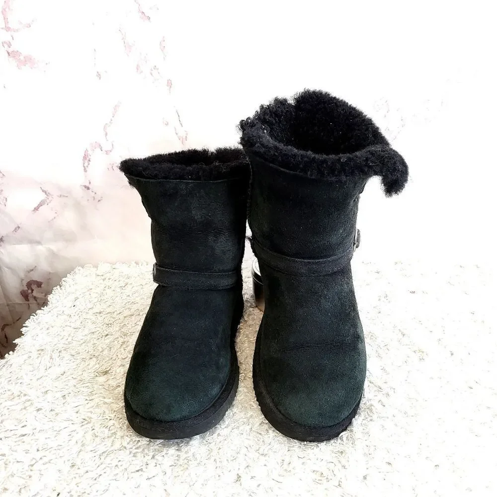 Costco Kirkland brand suede leather with real shearling lining